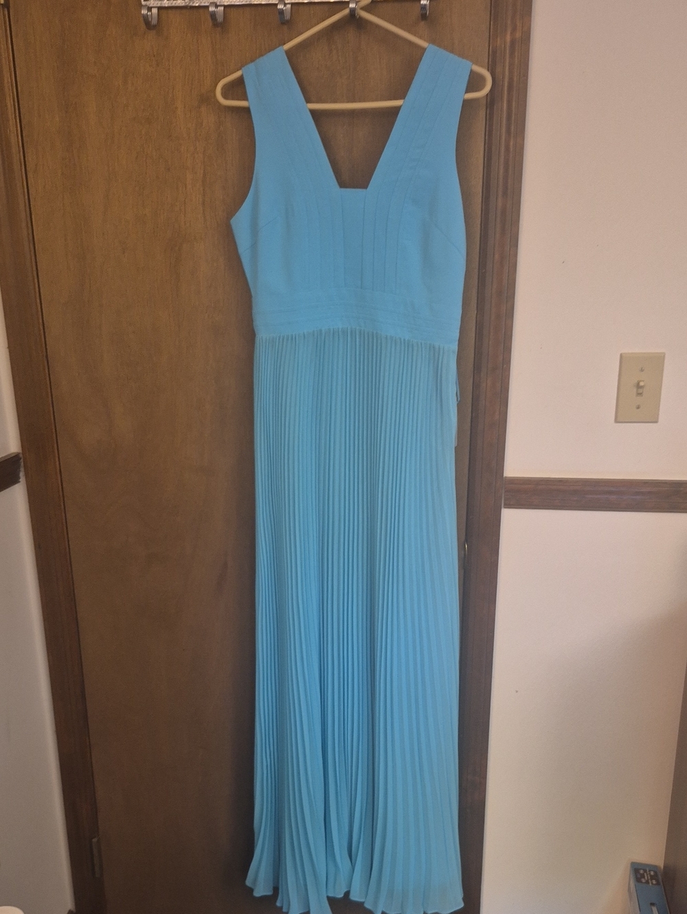 Adelyn Rae Aqua Pleated V-Neck Maxi Dress